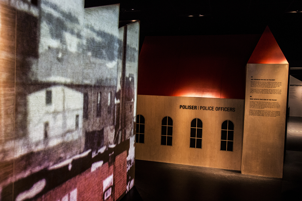 Polisens utställning Polisen i dina ögon.