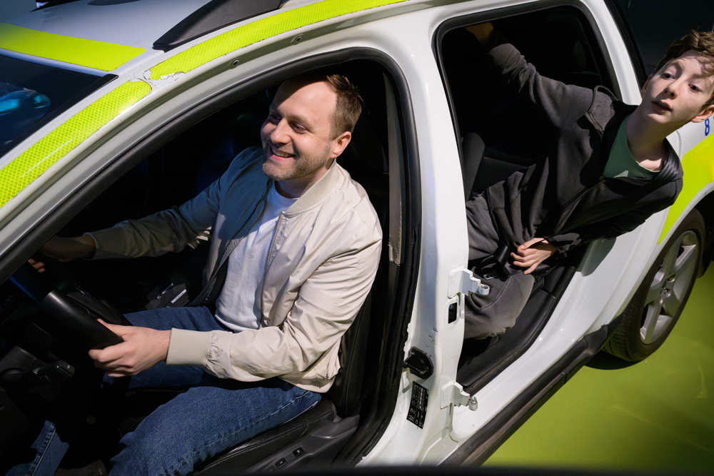 Polisliv, utställningsvy.polisbil.jpg