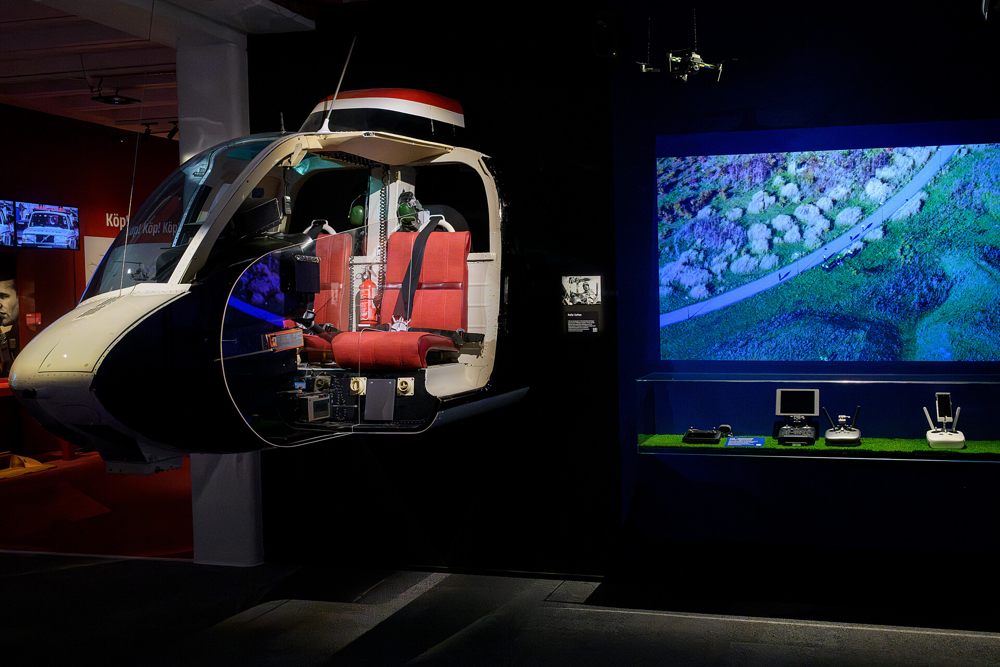 Polislivvyhelikopter.jpg